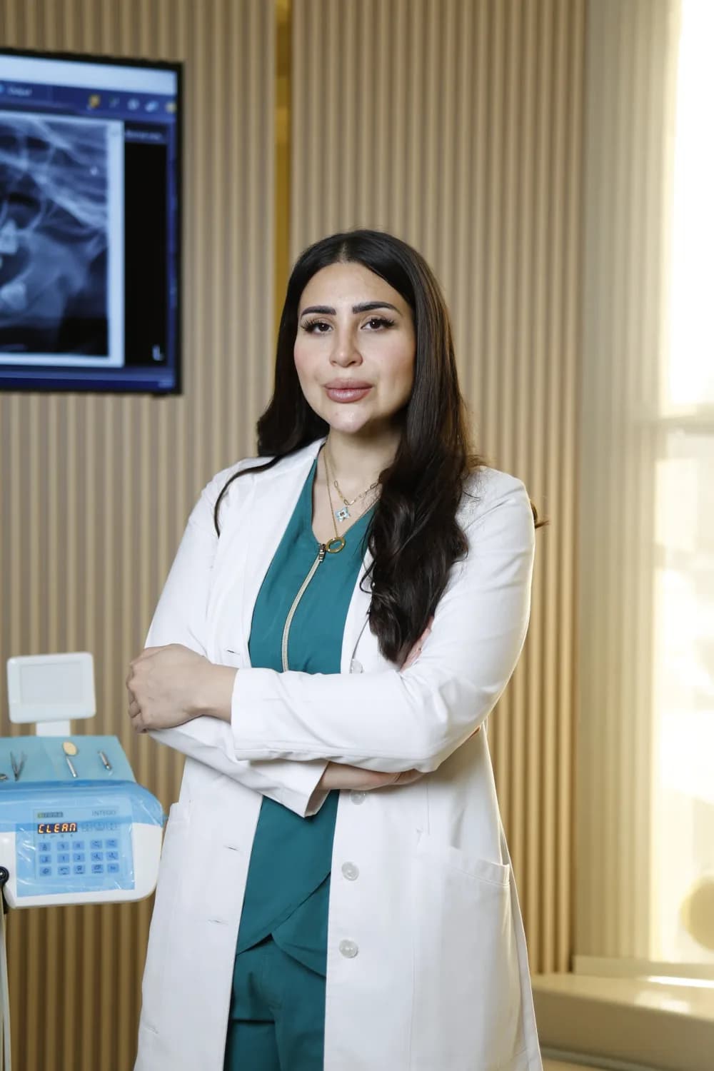 د. روان وائل — استشارية تقويم الأسنان وعظام الوجه والفكين